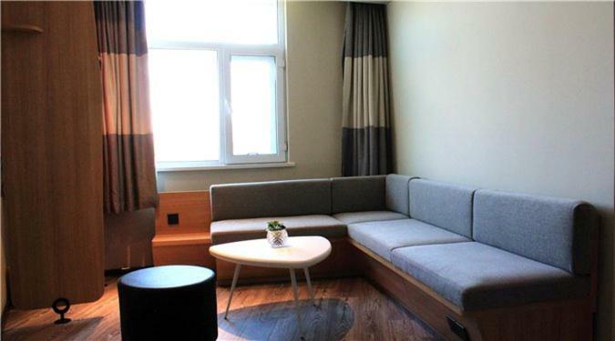 Ibis Urumqi Weixing Square Hotel Kültér fotó